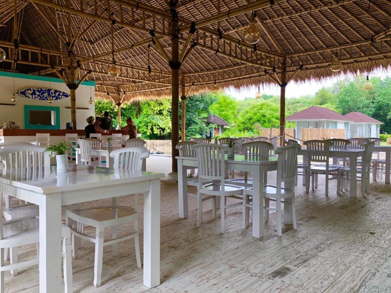 Villa Samalas Resort And Restaurant Ilhas Gili Exterior foto